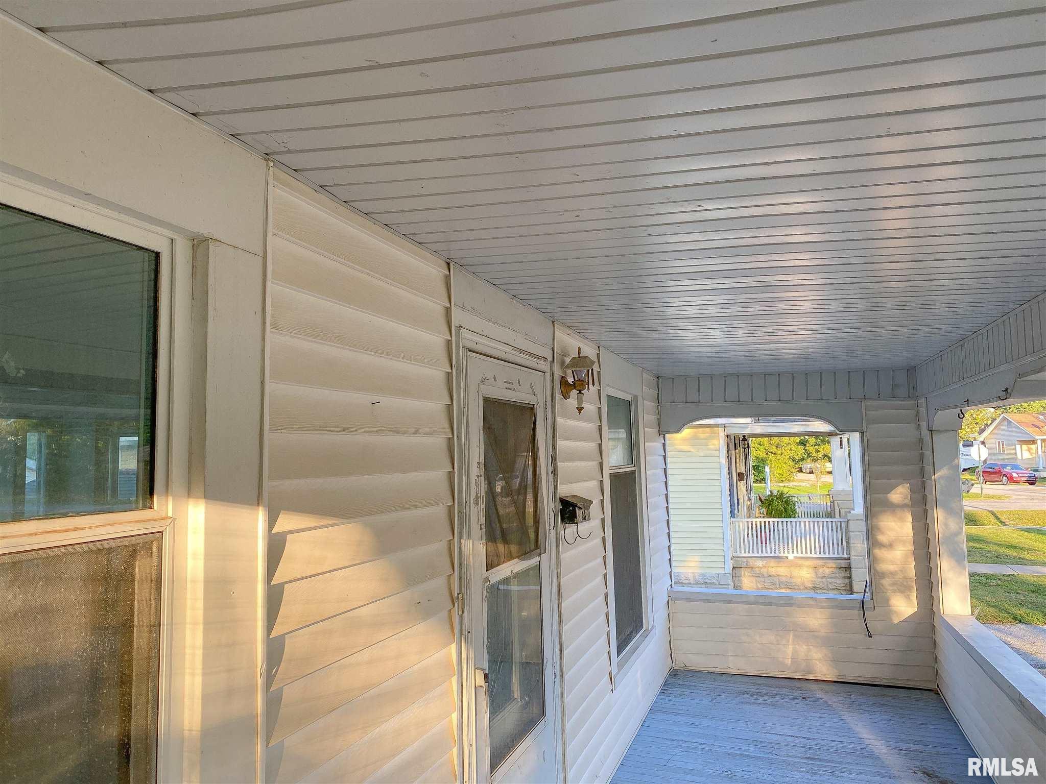 210 West 7th Street Flora, IL 62839 - Photo 16 of 49 Gallery Image 16