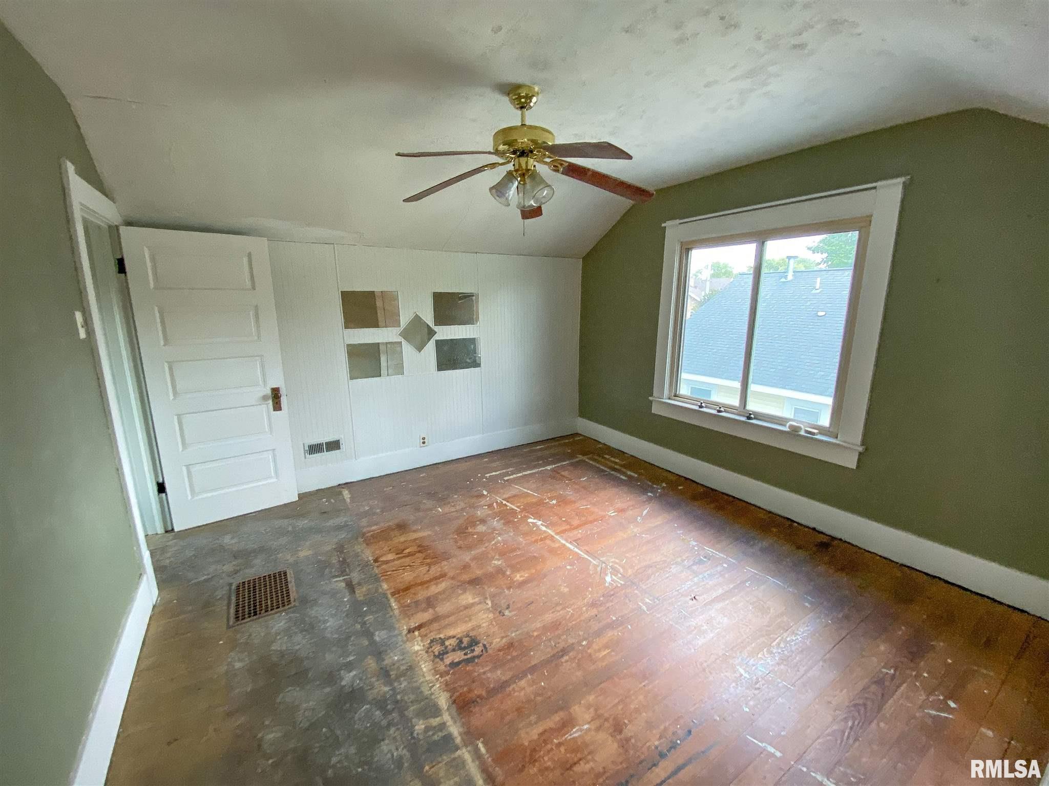 210 West 7th Street Flora, IL 62839 - Photo 39 of 49 Gallery Image 39