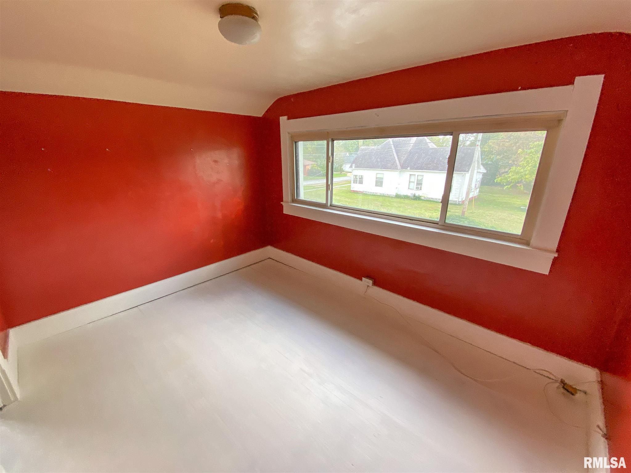 210 West 7th Street Flora, IL 62839 - Photo 41 of 49 Gallery Image 41