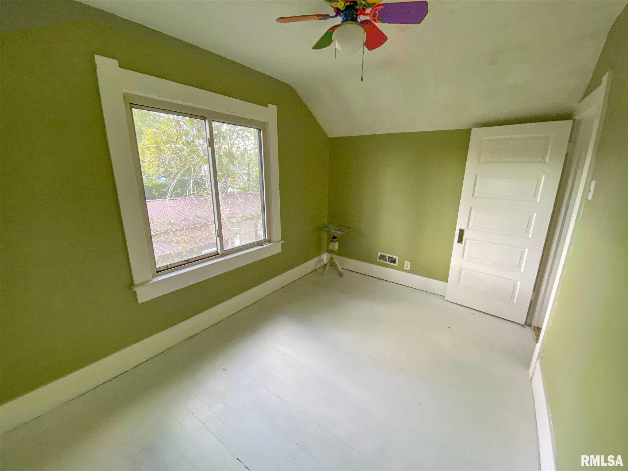 210 West 7th Street Flora, IL 62839 - Photo 45 of 49 Gallery Image 45
