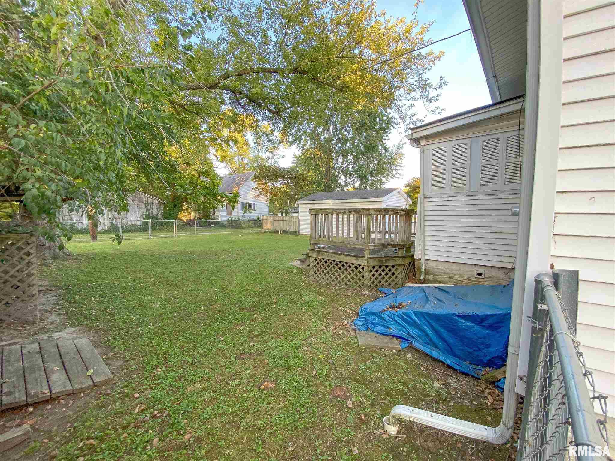 210 West 7th Street Flora, IL 62839 - Photo 10 of 49 Gallery Image 10