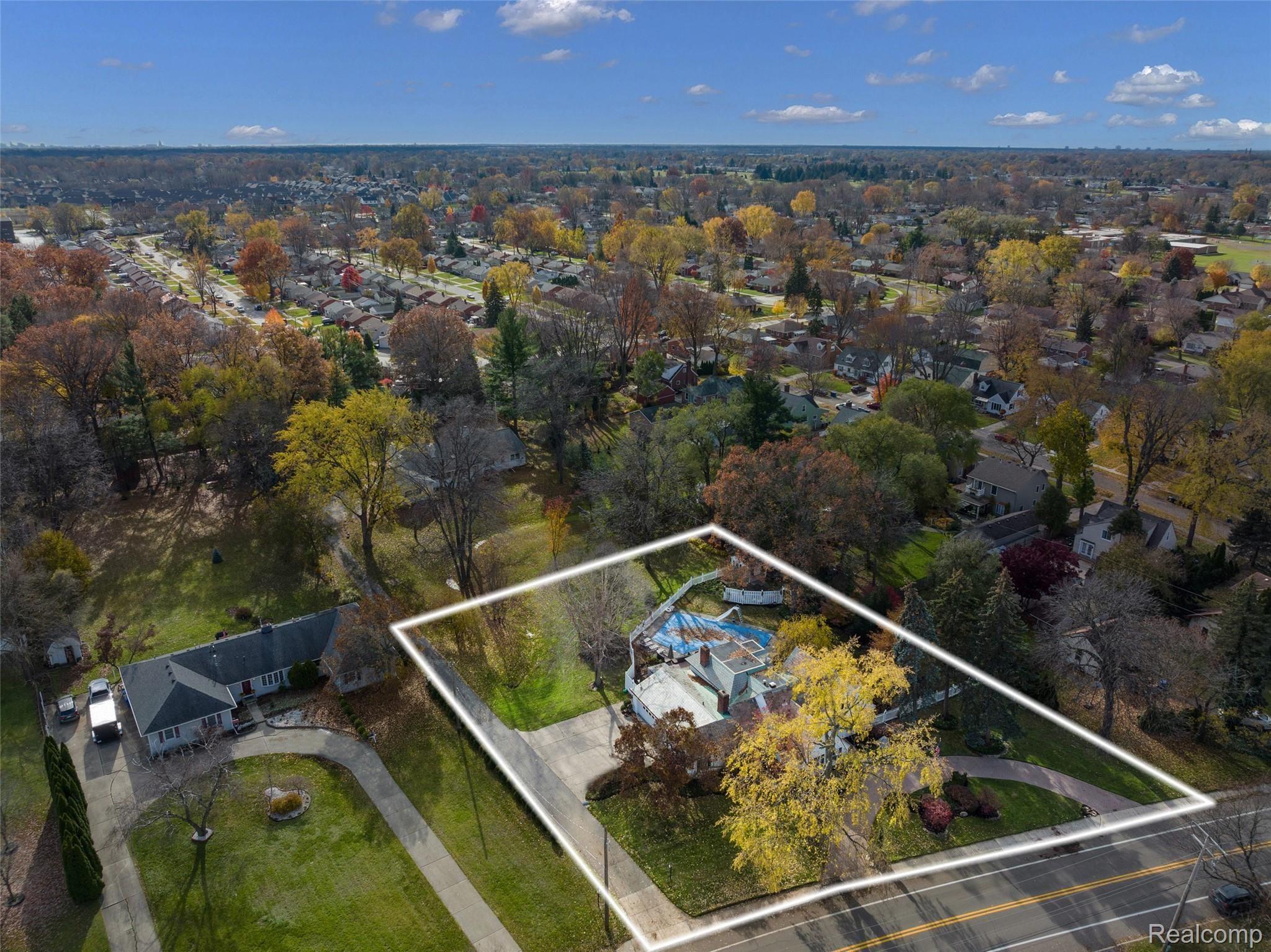 5340 Chicago Road Warren, MI 48092 - Photo 2 of 54 1.jpg