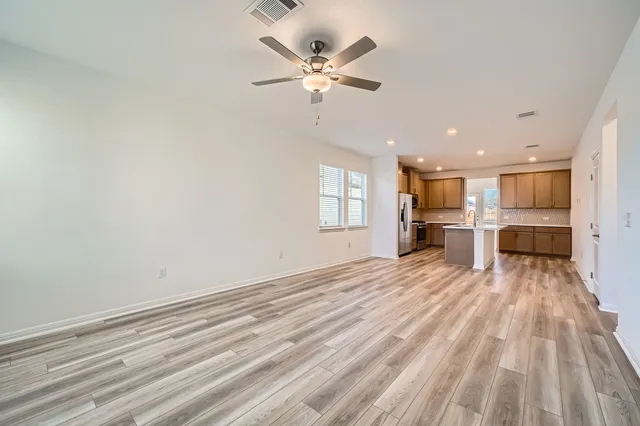 $2,250 | 14005 Edna Maxine Walk, Del Valle, TX 78617