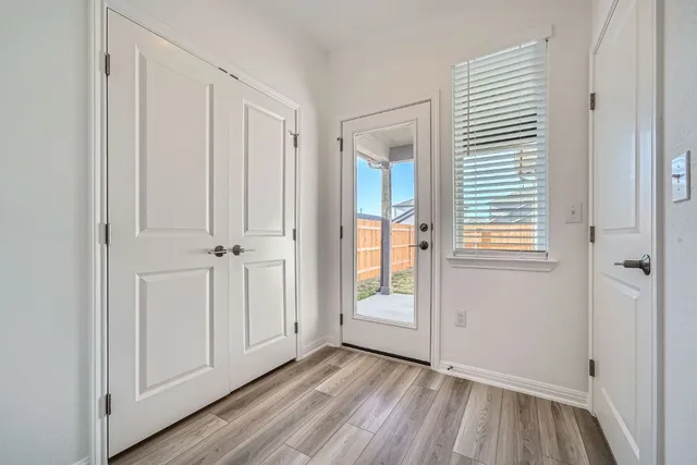 $2,300 | 14005 Edna Maxine Walk, Del Valle, TX 78617