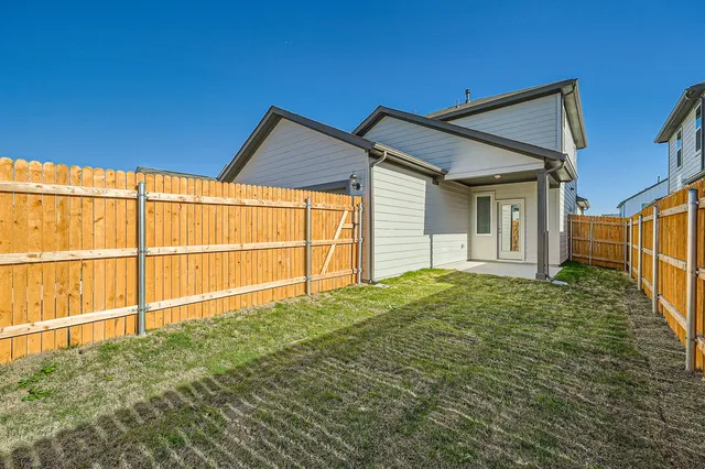 $2,250 | 14005 Edna Maxine Walk, Del Valle, TX 78617