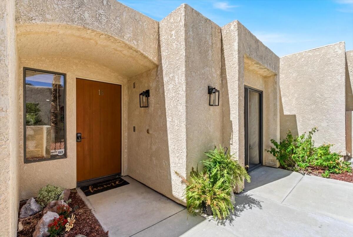 200 East Racquet Club Road, Unit 18 Palm Springs, CA 92262 - Photo 24 of 33 06-200 E Racquet Club Rd #18-3