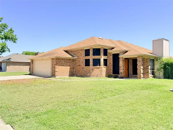 $2,049 | 3101 Hillcrest Drive, Rowlett, TX 75088