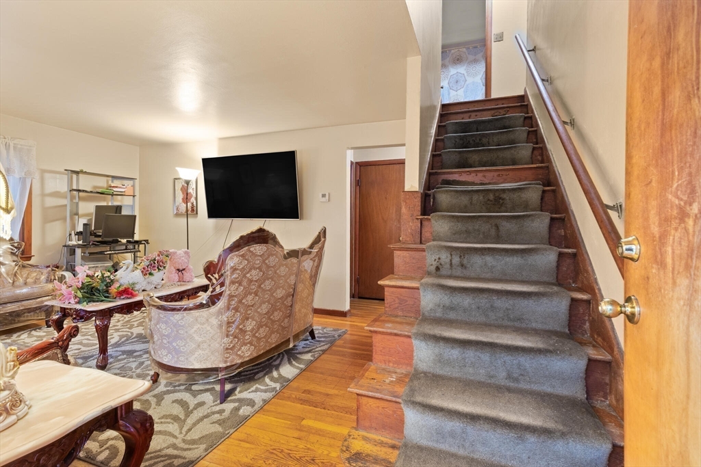 115 Windham Road Boston, MA 02136 - Photo 19 of 30