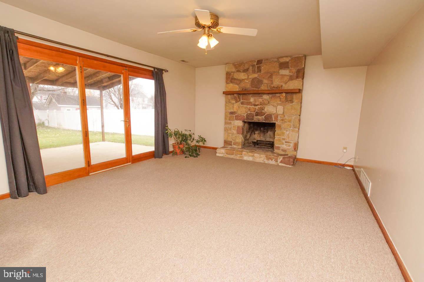 828 Cliff Road Bensalem, PA 19020 - Photo 11 of 33 Gallery Image 11