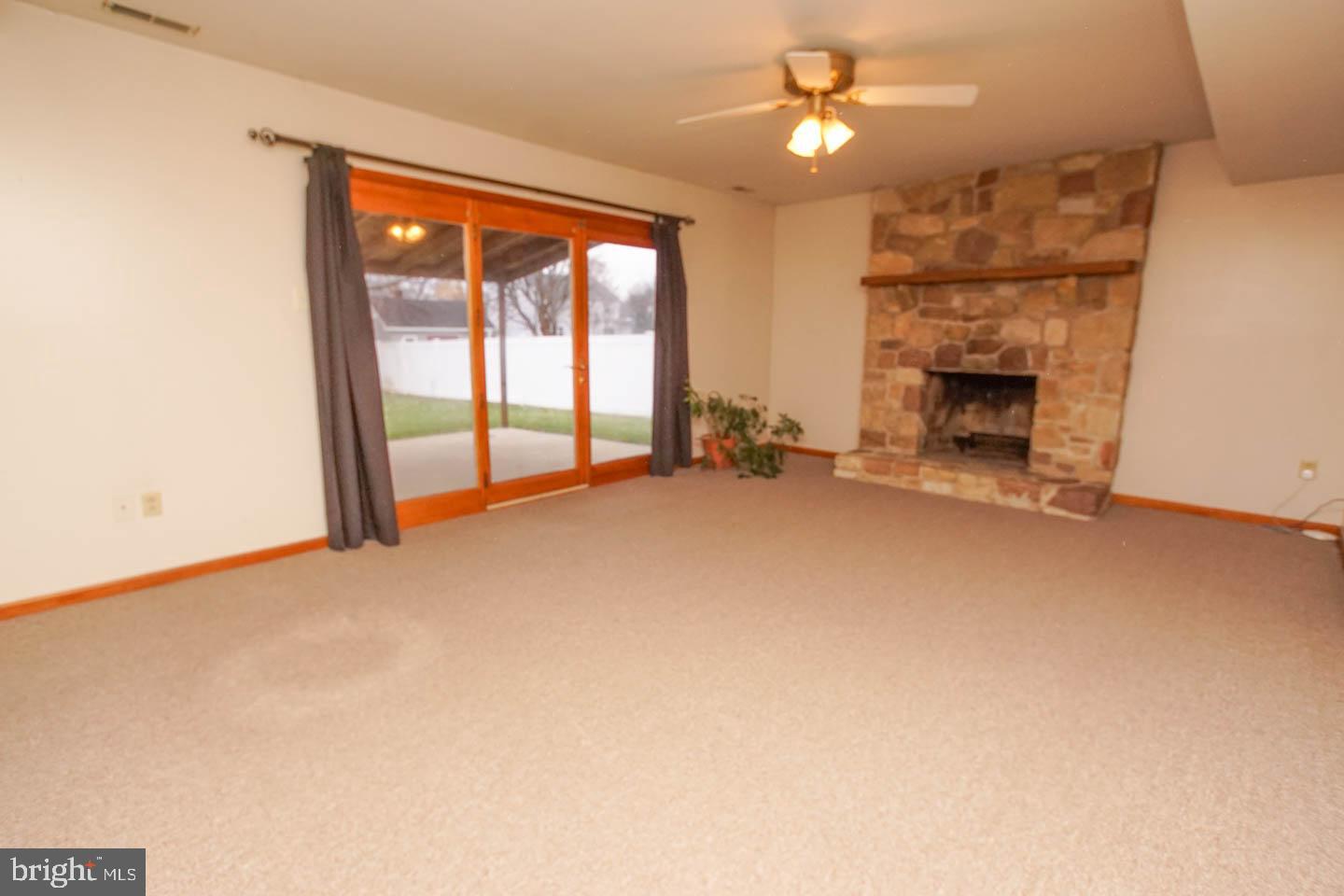 828 Cliff Road Bensalem, PA 19020 - Photo 12 of 33 Gallery Image 12