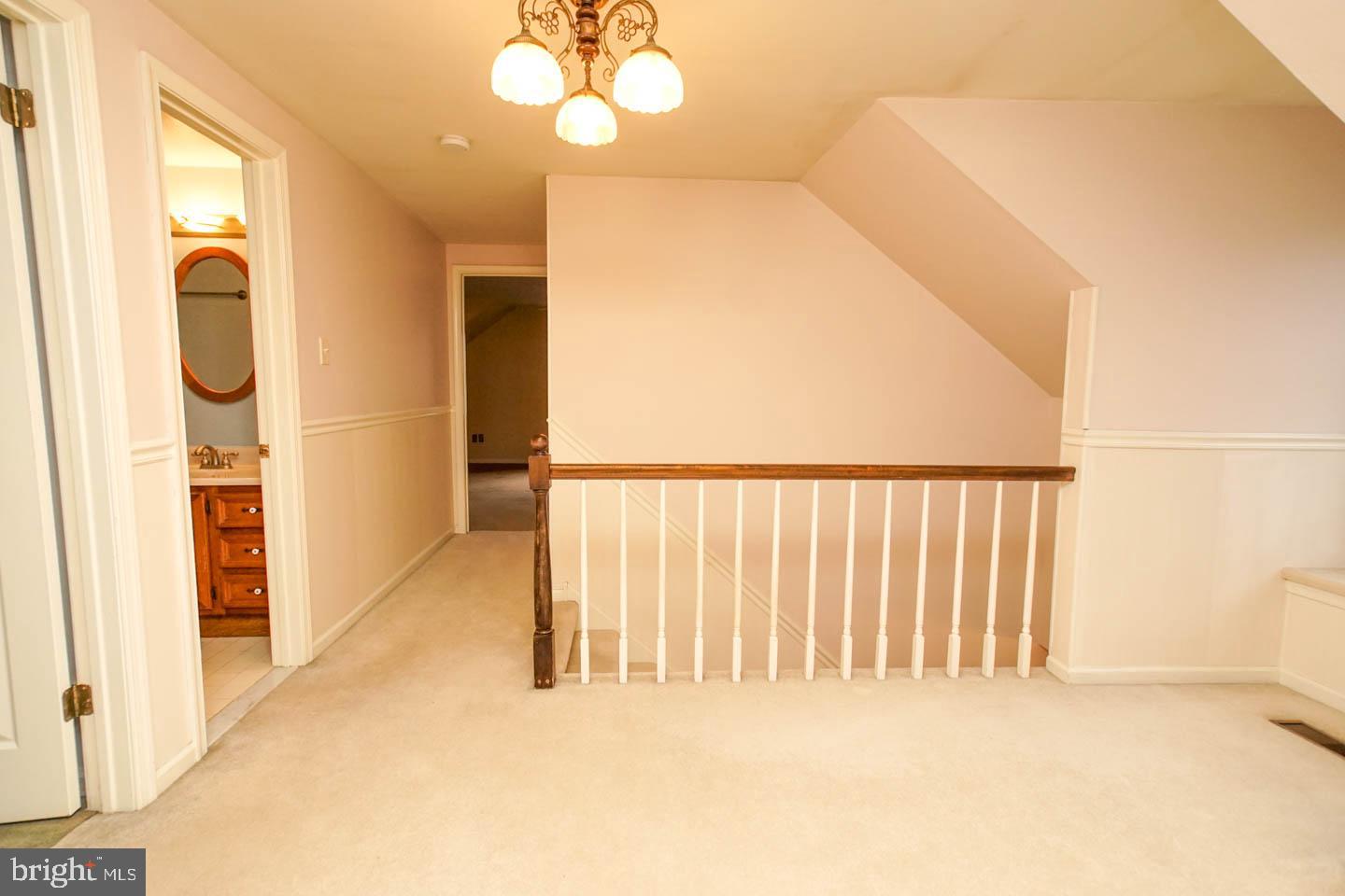 828 Cliff Road Bensalem, PA 19020 - Photo 20 of 33 Gallery Image 20