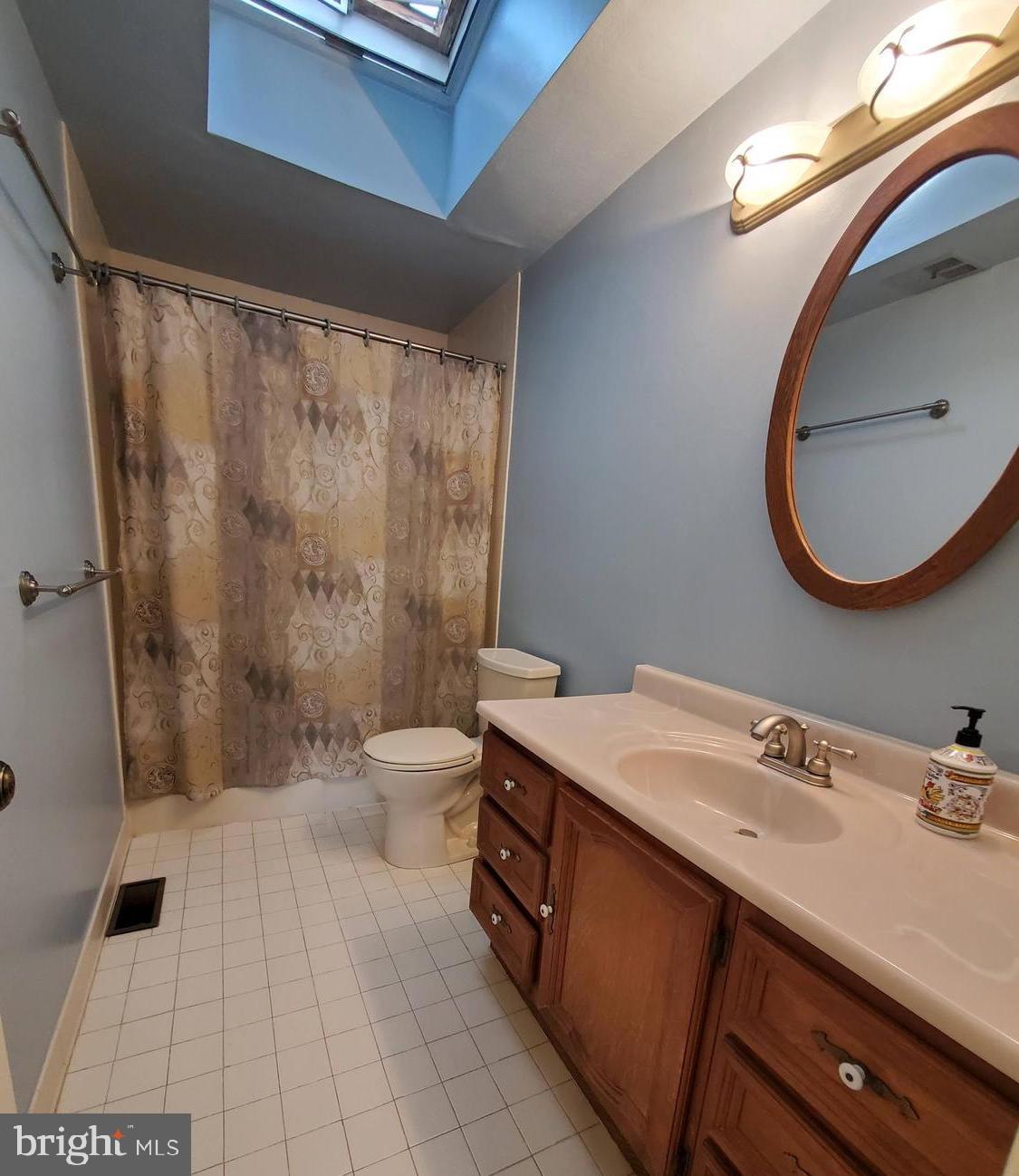 828 Cliff Road Bensalem, PA 19020 - Photo 28 of 33 Gallery Image 28