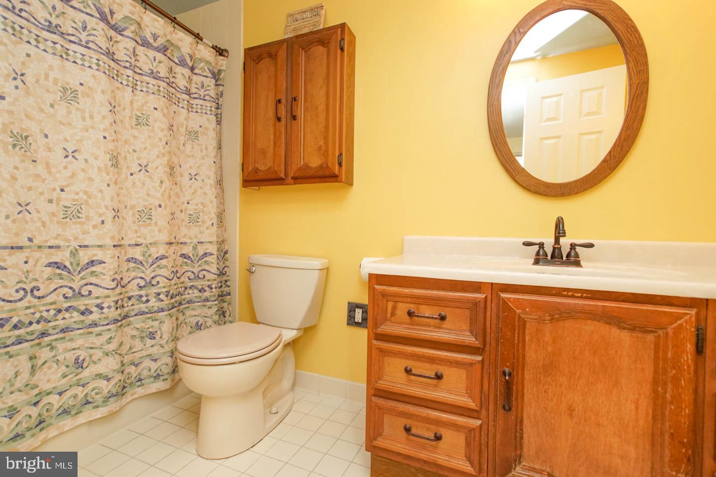 828 Cliff Road Bensalem, PA 19020 - Photo 29 of 33 Gallery Image 29