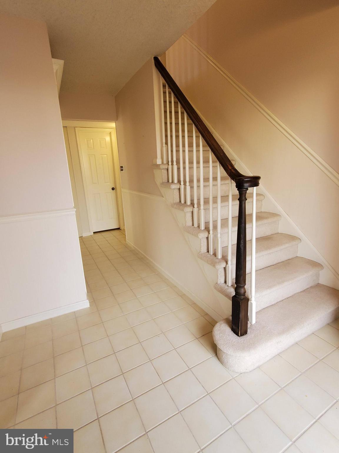 828 Cliff Road Bensalem, PA 19020 - Photo 4 of 33 Gallery Image 4
