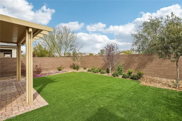 $450,000 | 6622 Palm Branch Street, North Las Vegas, NV 89086