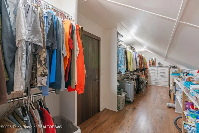 $2,950,000 | 13 Spirit Winds Way, Bondurant, WY 82922