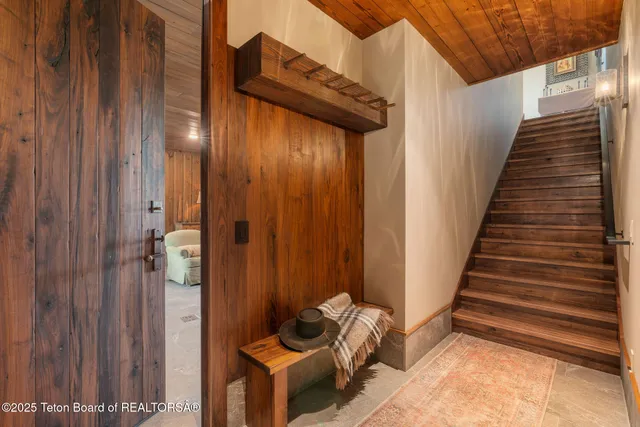 $2,950,000 | 13 Spirit Winds Way, Bondurant, WY 82922