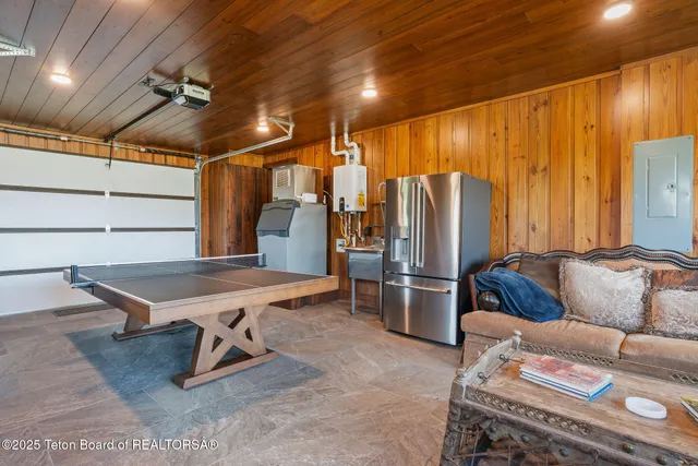 $2,950,000 | 13 Spirit Winds Way, Bondurant, WY 82922