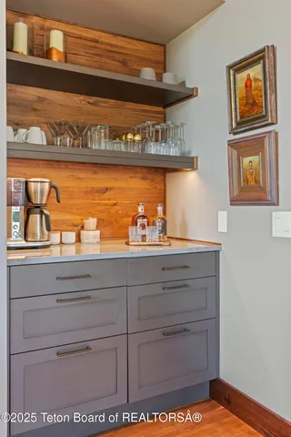 $2,950,000 | 13 Spirit Winds Way, Bondurant, WY 82922