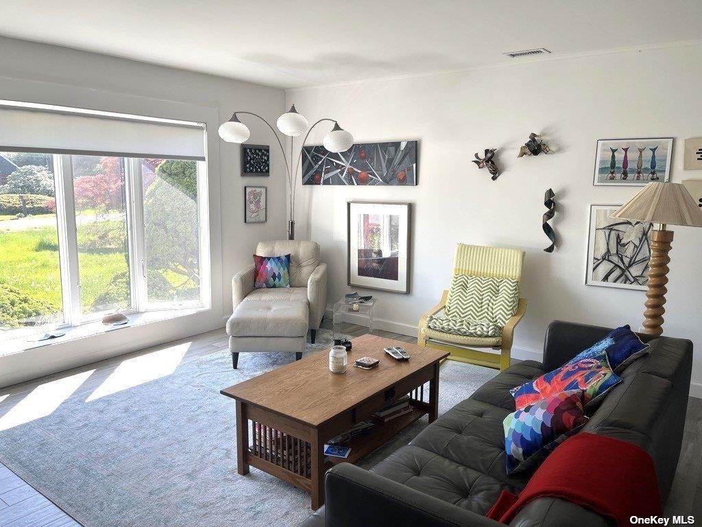 400 Hill Road Southold, NY 11971 - Photo 8 of 27