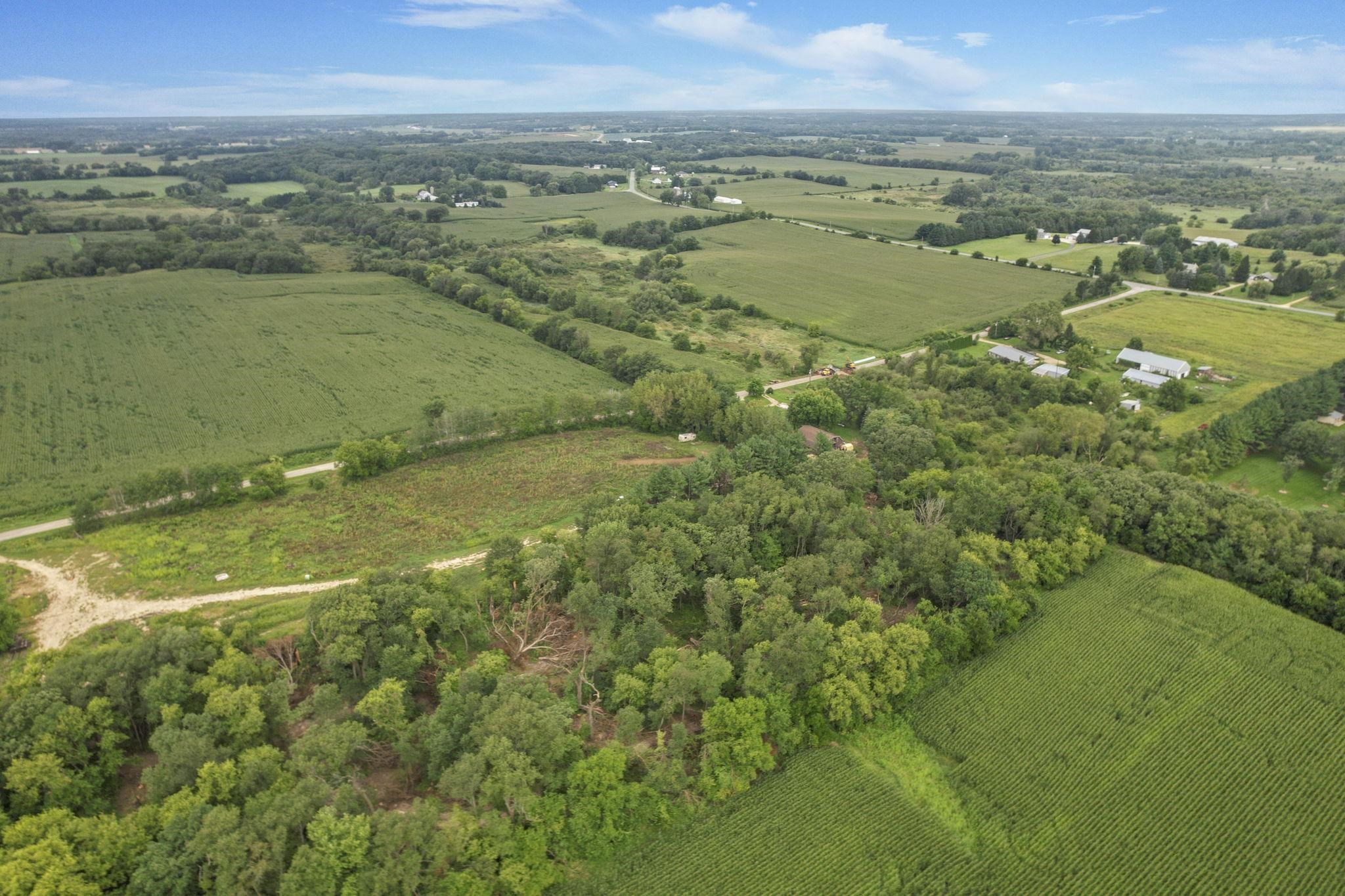 72 Franklin Road Stoughton, WI 53589 - Photo 6 of 9