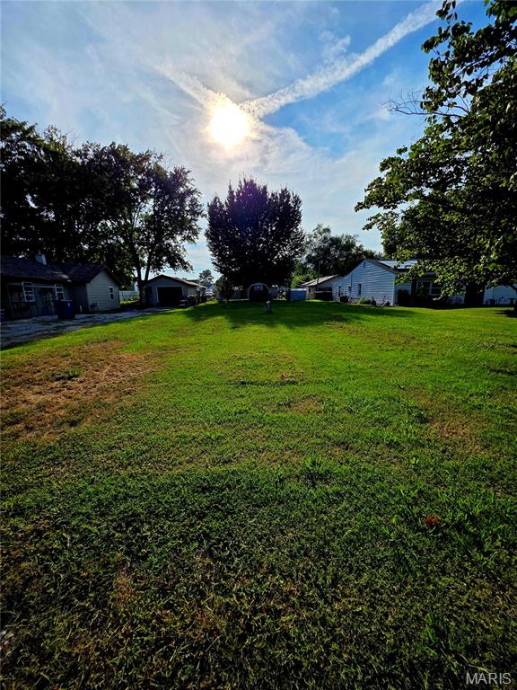 562 Shellview Street Bethalto, IL 62010 - Photo 2 of 4