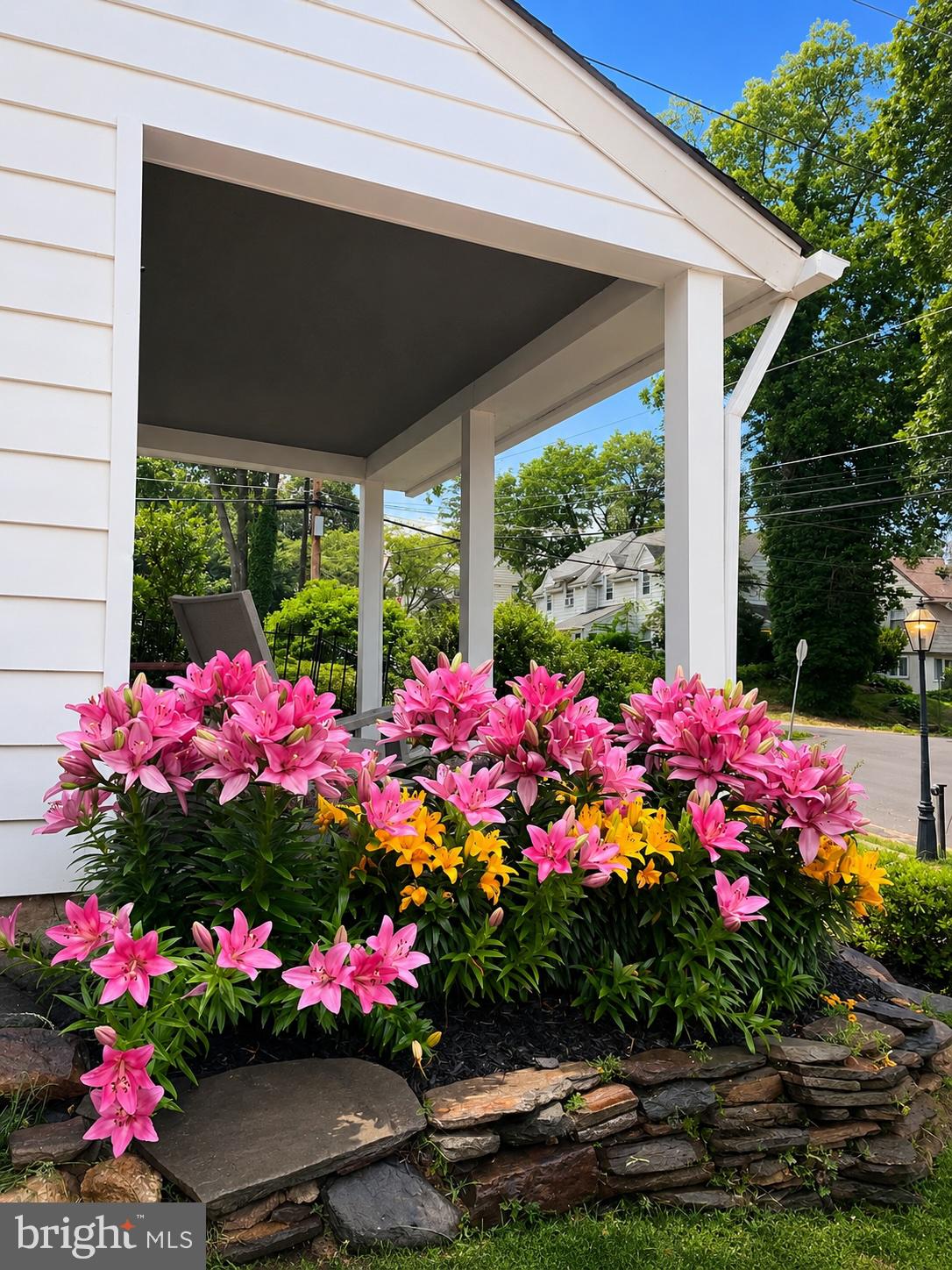 232 Henley Road Wynnewood, PA 19096 - Photo 3 of 25