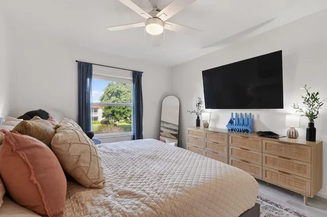 $469,000 | 717 Highway 1, Unit 912, Jupiter, FL 33477