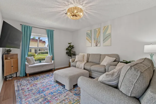 $469,000 | 717 Highway 1, Unit 912, Jupiter, FL 33477