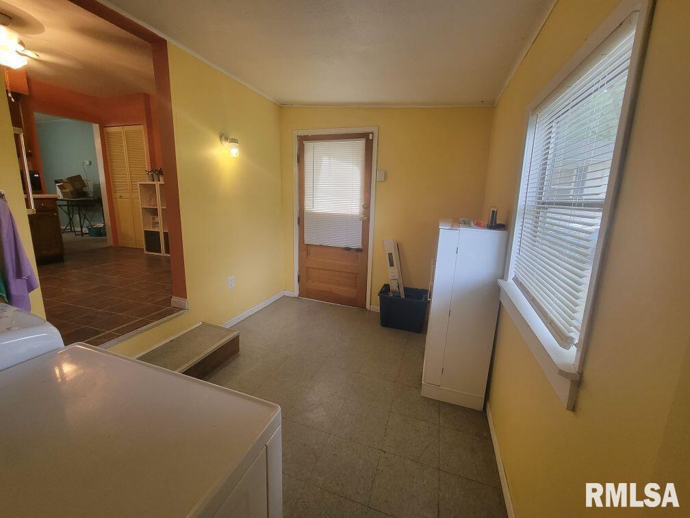 3321 Rita Avenue Springfield, IL 62703 - Photo 20 of 29