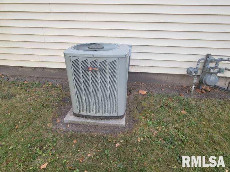 3321 Rita Avenue Springfield, IL 62703 - Photo 24 of 29