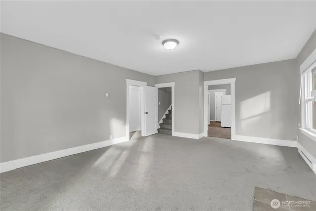 $2,395 | 3825 South 12th Street, Tacoma, WA 98405