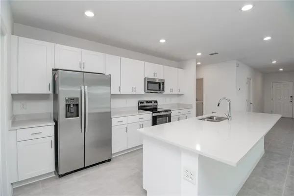 $2,700 | 2454 Slippery Rock Street, Auburndale, FL 33823