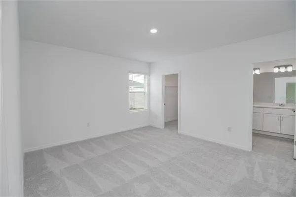 $2,700 | 2454 Slippery Rock Street, Auburndale, FL 33823