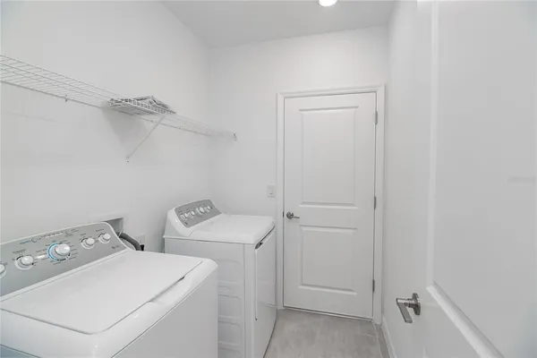 $2,700 | 2454 Slippery Rock Street, Auburndale, FL 33823