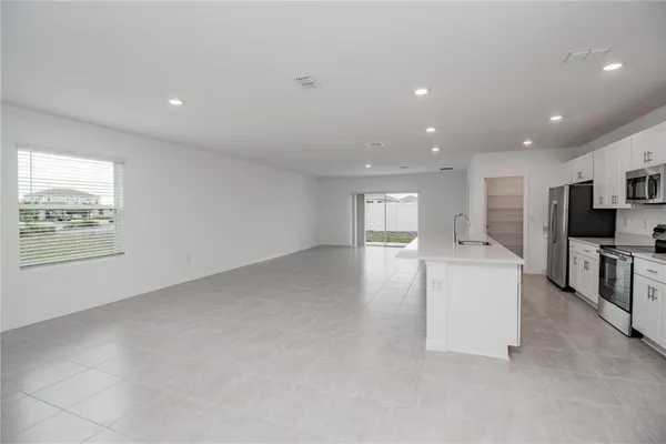 $2,700 | 2454 Slippery Rock Street, Auburndale, FL 33823