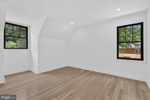 $2,499,900 | 4178 39th Street North, Arlington, VA 22207