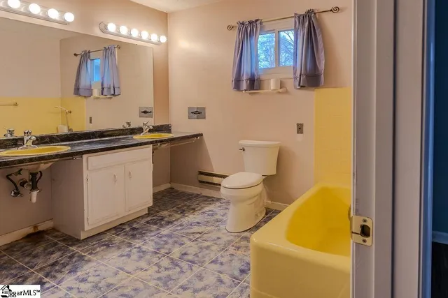 $482,000 | 136 Shannon Lake Circle, Greenville, SC 29615