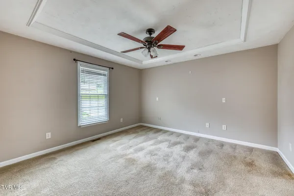 $299,000 | 153 Hunters Run Lane, Mount Carmel, TN 37645