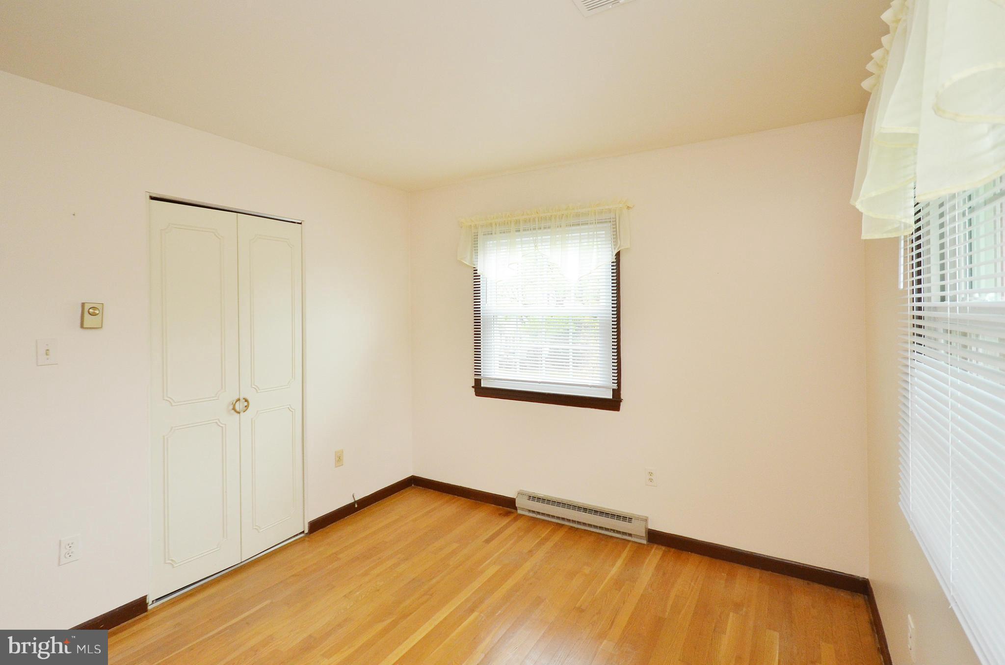 1001 South Hoga Road Sterling, VA 20164 - Photo 11 of 20 Bedroom