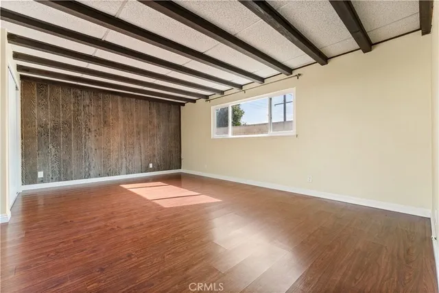 $1,275,000 | 16582 Lucia Lane, Huntington Beach, CA 92647