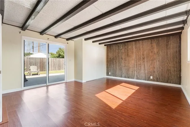 $1,275,000 | 16582 Lucia Lane, Huntington Beach, CA 92647