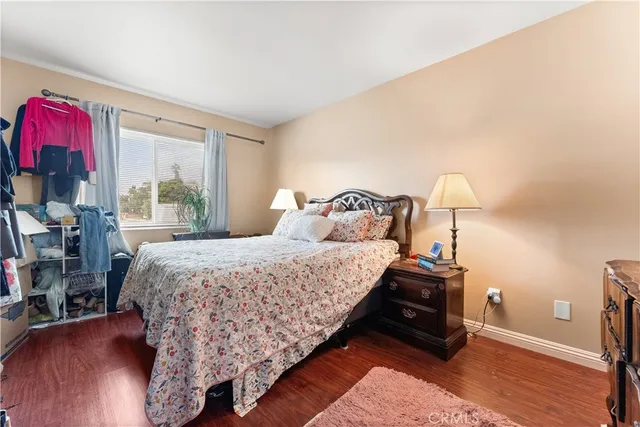 $1,275,000 | 16582 Lucia Lane, Huntington Beach, CA 92647