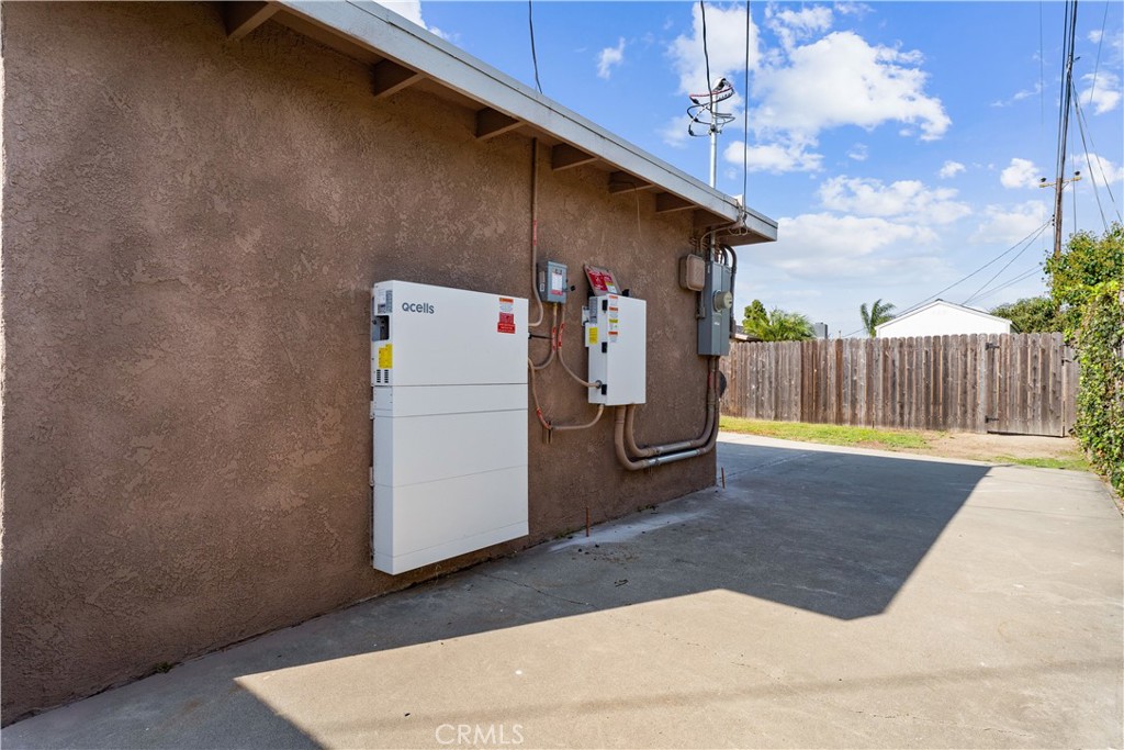 16582 Lucia Lane Huntington Beach, CA 92647 - Photo 38 of 46 Solar System