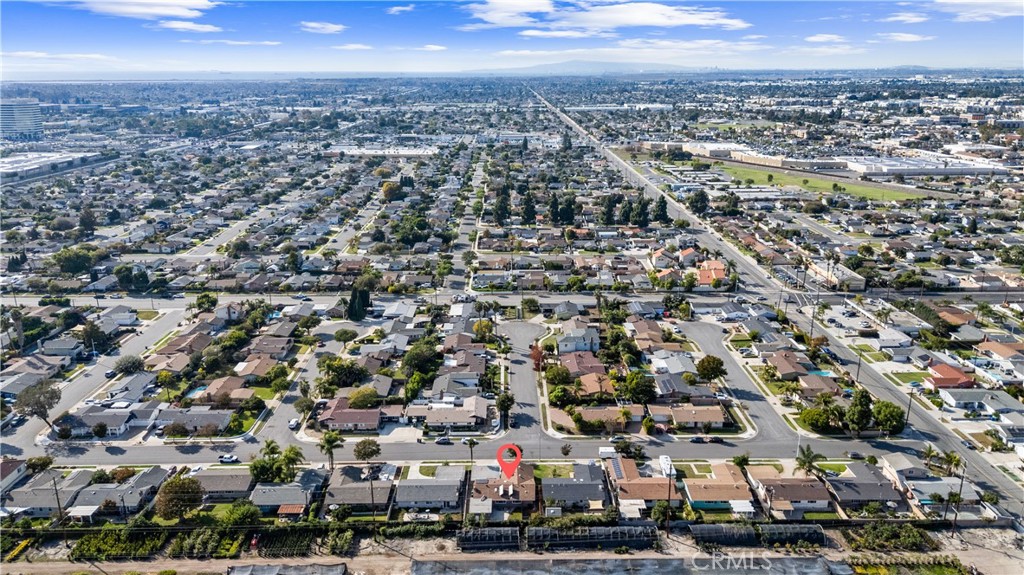 16582 Lucia Lane Huntington Beach, CA 92647 - Photo 42 of 46