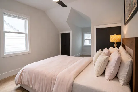 $3,400 | 335 Arlington Avenue, Unit 2, Jersey City, NJ 07304