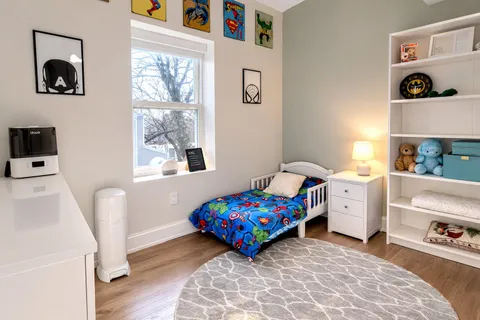 $3,400 | 335 Arlington Avenue, Unit 2, Jersey City, NJ 07304