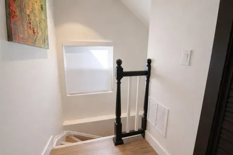 $3,400 | 335 Arlington Avenue, Unit 2, Jersey City, NJ 07304
