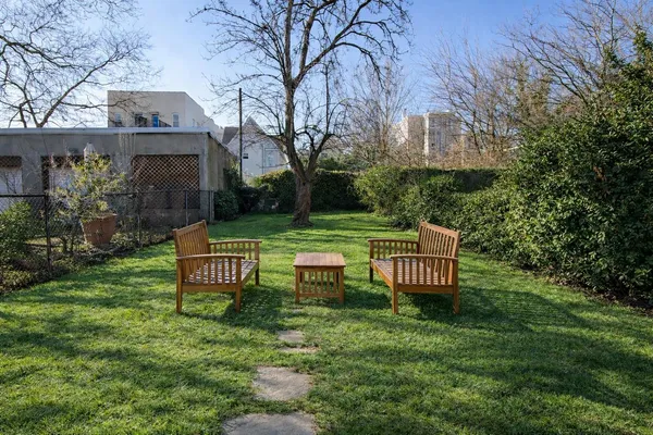 $3,400 | 335 Arlington Avenue, Unit 2, Jersey City, NJ 07304