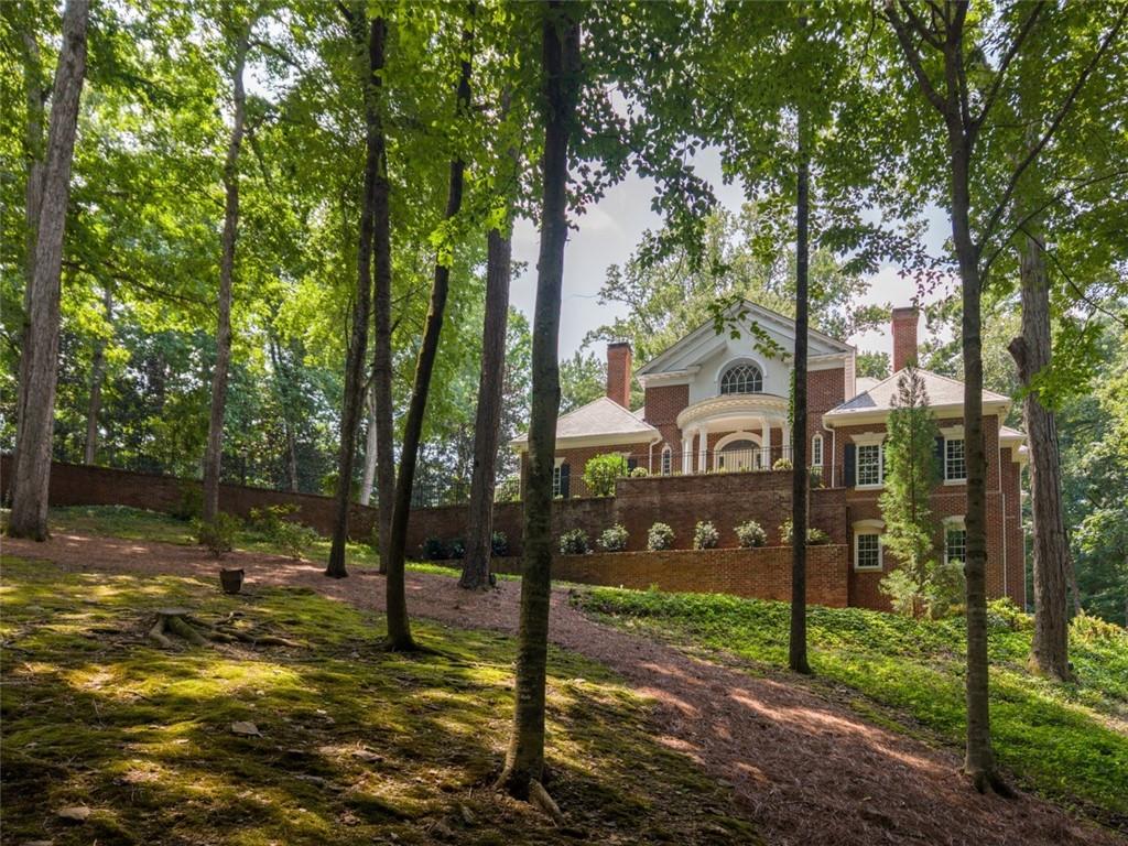 140 Valley Road Northwest Atlanta, GA 30305 - Photo 2 of 66 Gallery Image 2